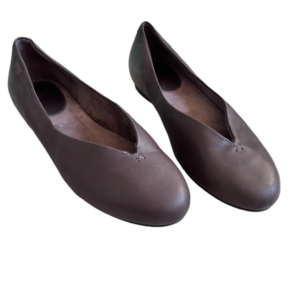 Camper Shoes - Camper Taupe Brown Leather Almond Toe Women's Ballet Flat Size 8
